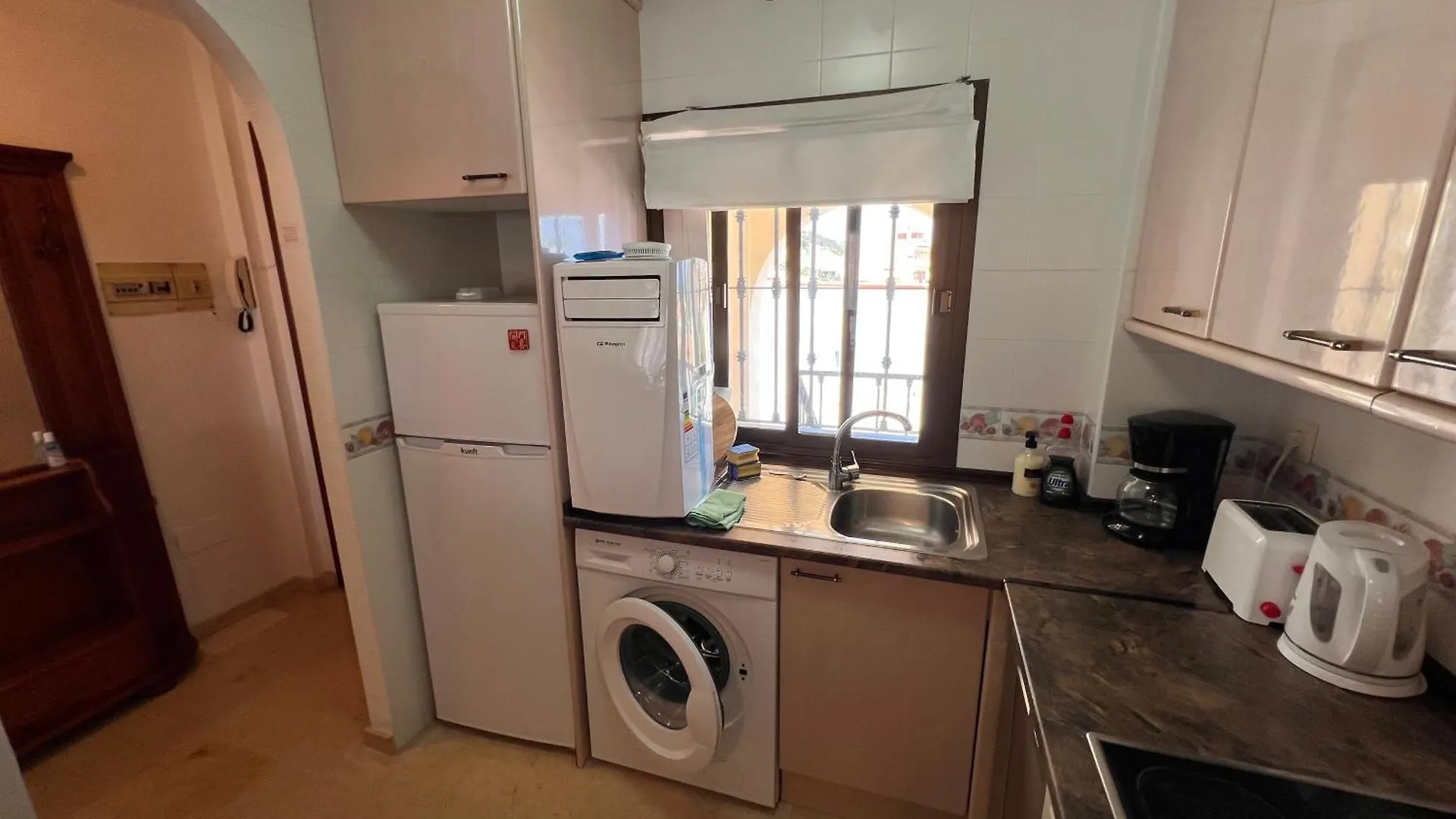 Beautiful 2 Beds-Near Coast With Pool & Balcony Apartment Mijas 0*,