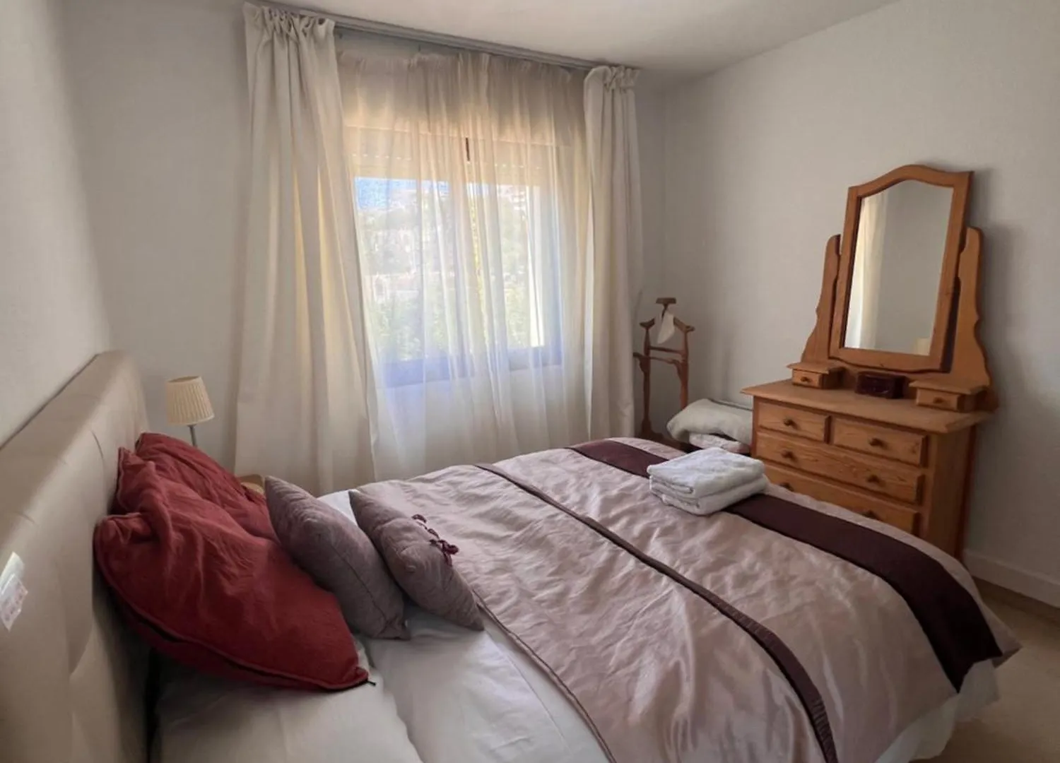 Beautiful 2 Beds-Near Coast With Pool & Balcony Apartment Mijas